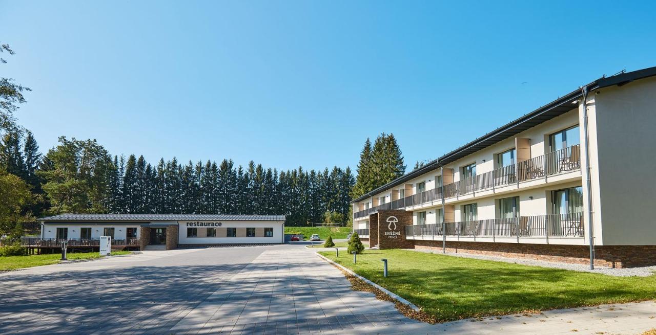 Resort Snezne Amanita エクステリア 写真